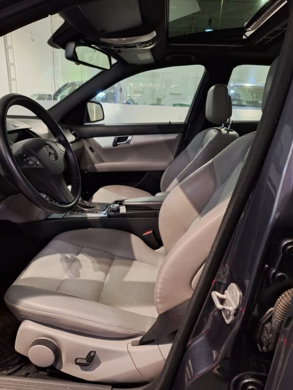 MERCEDES-BENZ Clase C 320 CDI Advangarde