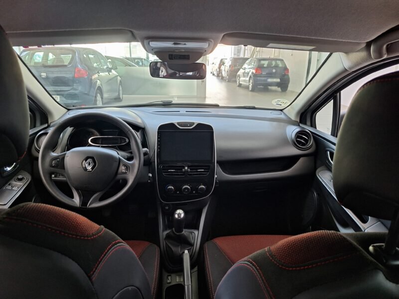 RENAULT Clio 1.5 DCI