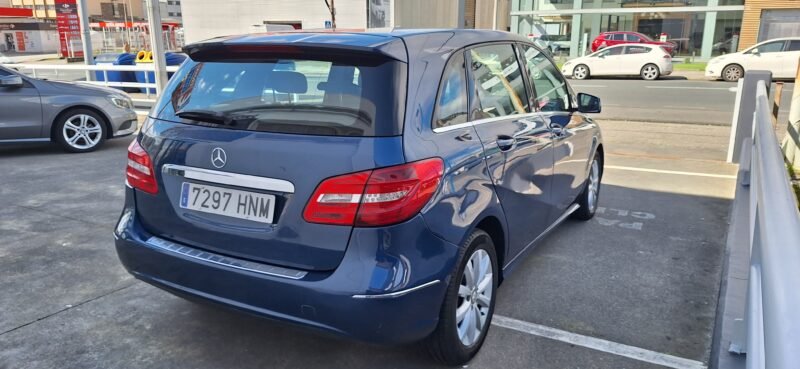 MERCEDES-BENZ Clase A 180 CDI
