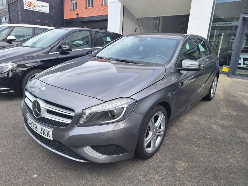 MERCEDES-BENZ Clase A 180 CDI