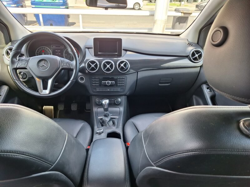 MERCEDES-BENZ Clase A 180 CDI