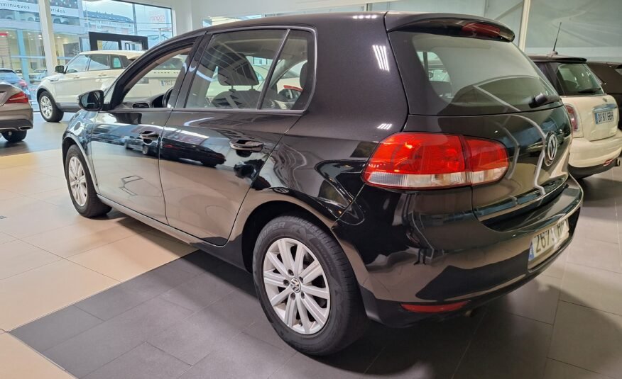 VOLKSWAGEN Golf VI 1.6 TDI