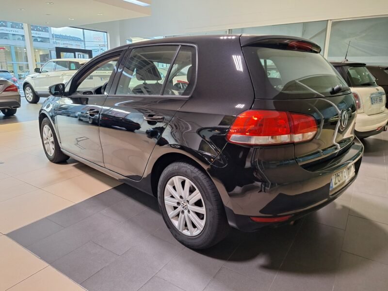 VOLKSWAGEN Golf VI 1.6 TDI