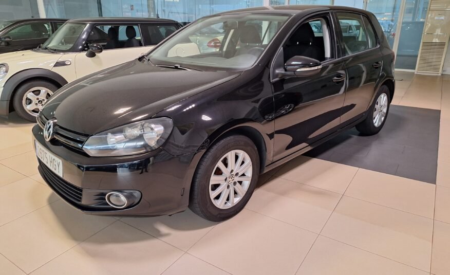 VOLKSWAGEN Golf VI 1.6 TDI