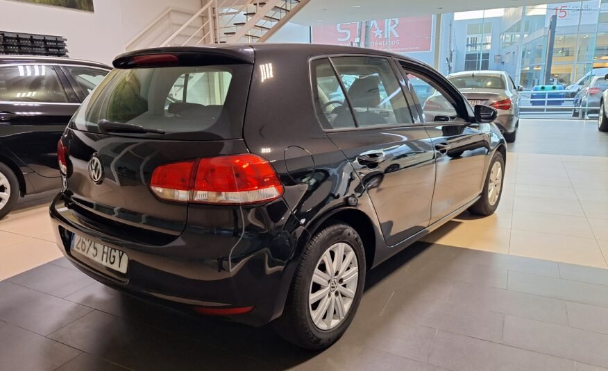 VOLKSWAGEN Golf VI 1.6 TDI