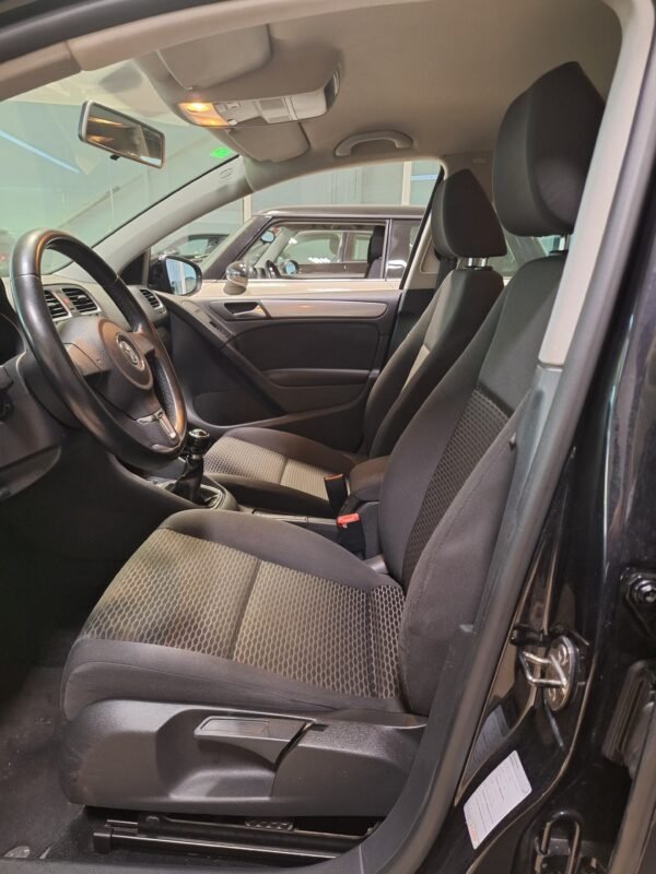 VOLKSWAGEN Golf VI 1.6 TDI