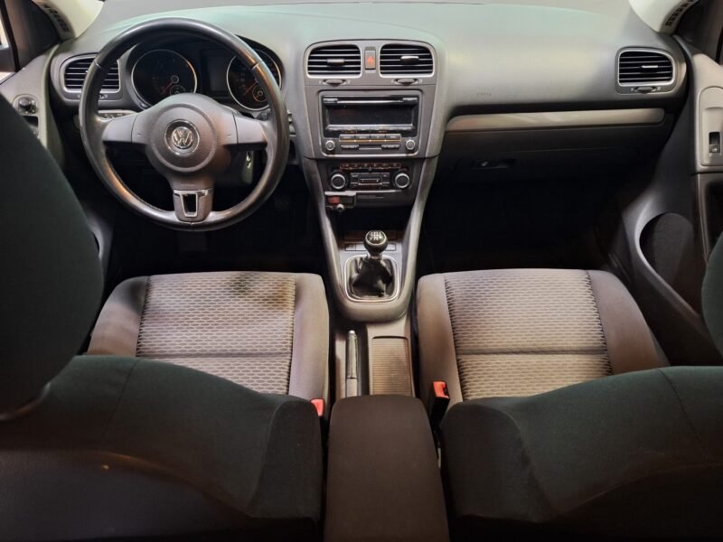 VOLKSWAGEN Golf VI 1.6 TDI