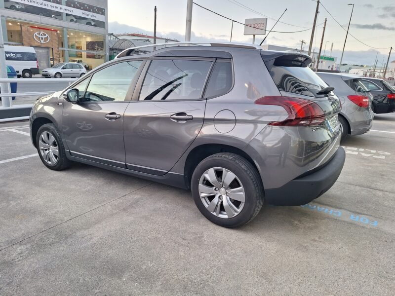 PEUGEOT 2008 1.6 HDI