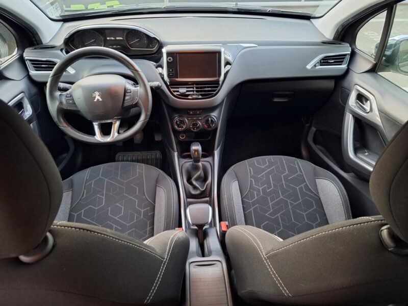 PEUGEOT 2008 1.6 HDI