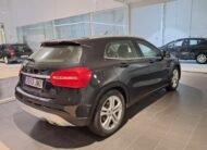 MERCEDES-BENZ GLA 220CDI