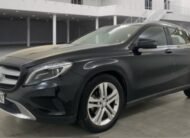 MERCEDES-BENZ GLA 220CDI