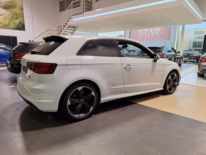 AUDI A3 2.0 TDI S.line quattro