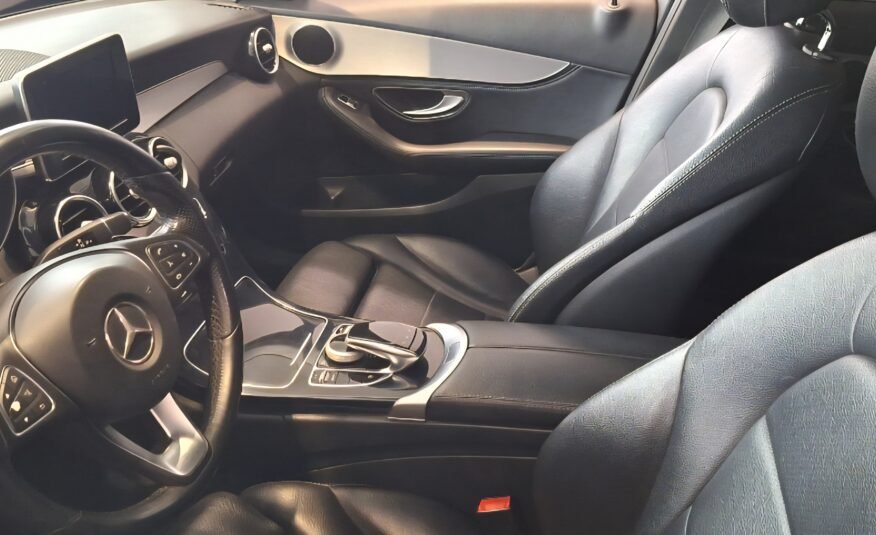 MERCEDES-BENZ Clase C 200CDI