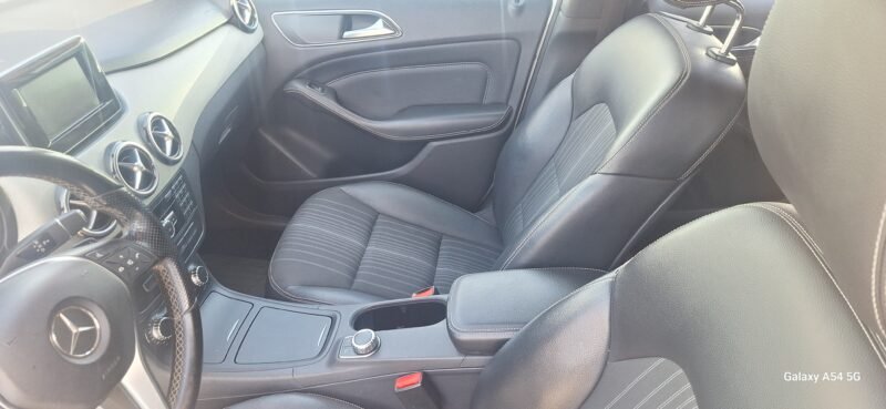 MERCEDES-BENZ Clase B 200 CDI 7G